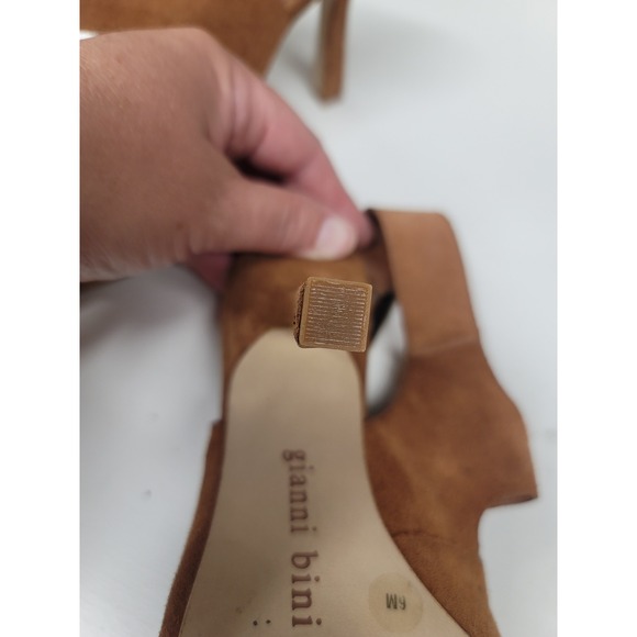 Gianni Bini Buckle Heels Square Toe Suede Ankle Strap Brown Women's Size 6 - Picture 4 of 5